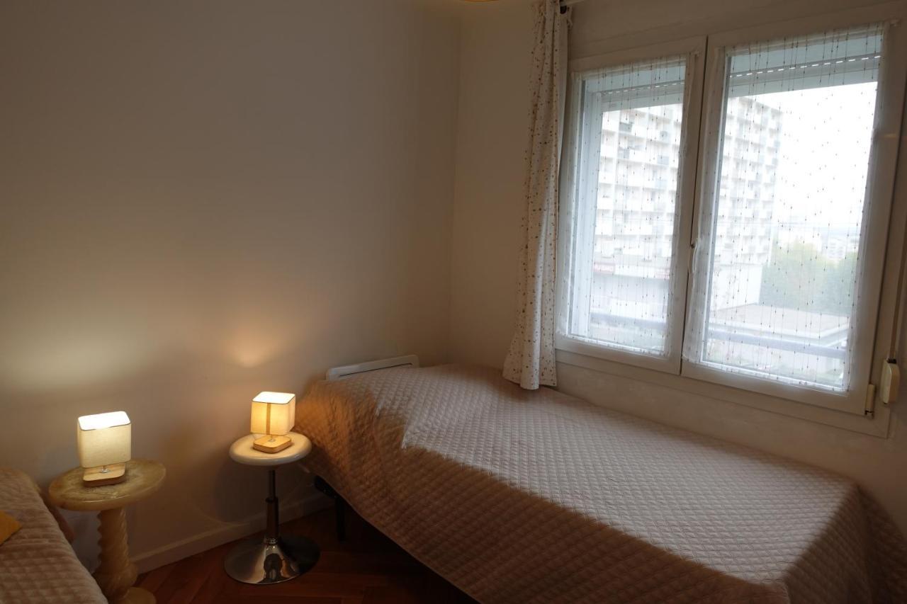 Vandoeuvre International Home Bagian luar foto